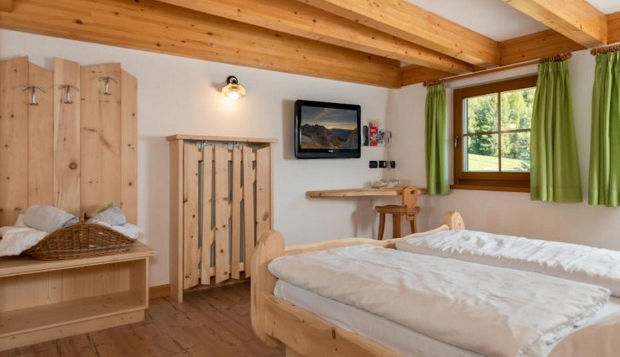 Mytime Hotels La Grotta Vigo di Fassa Szoba fotó
